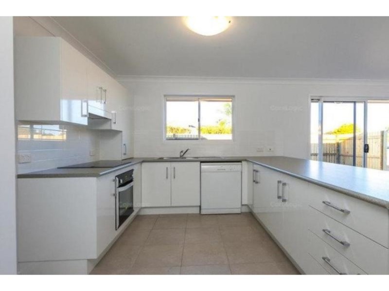 98 Leamington Street, Berserker QLD 4701